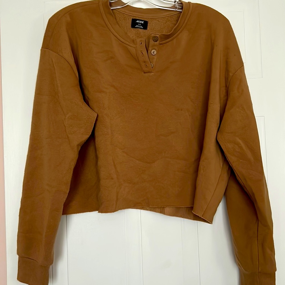 Nude Cropped Sweater